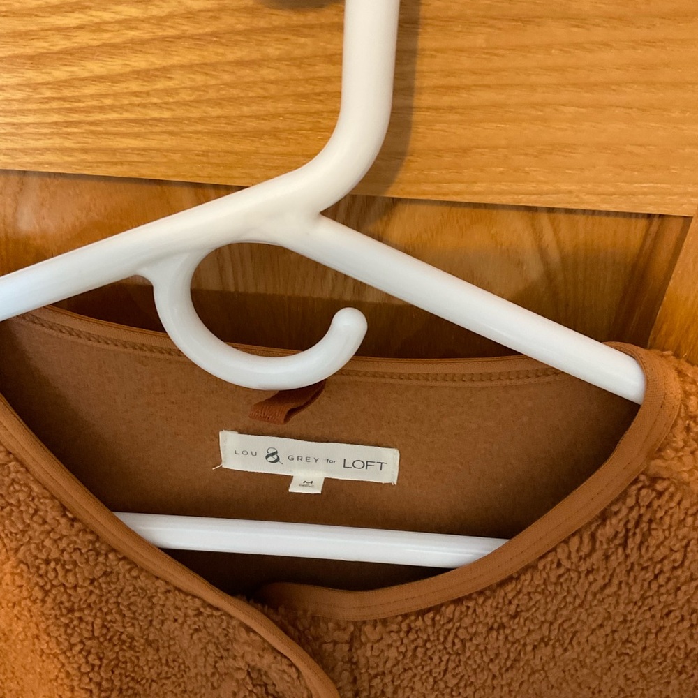 Lou & Grey Tan Sherpa Vest